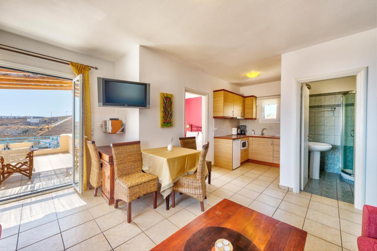Sunrise Beach Suites Azolimnos Exterior photo