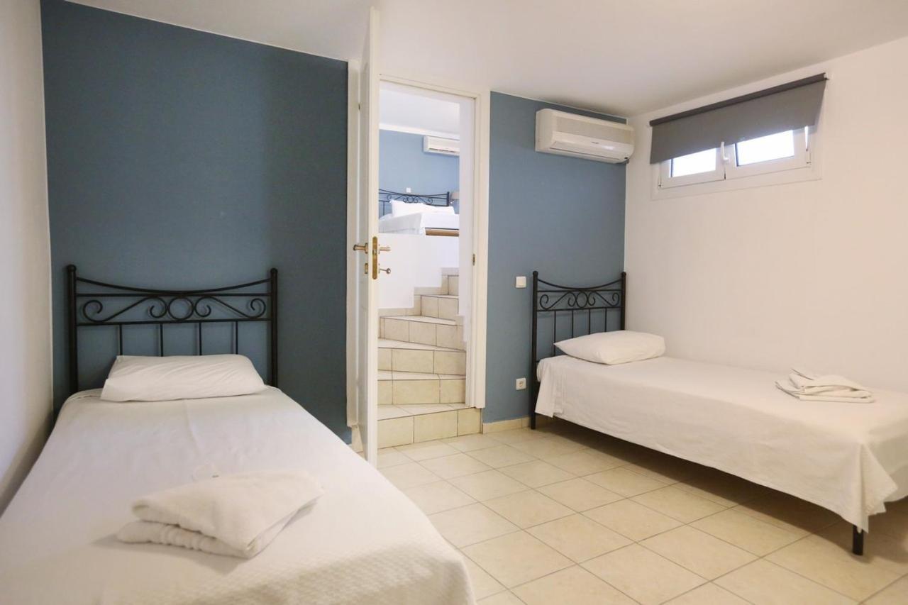 Sunrise Beach Suites Azolimnos Exterior photo